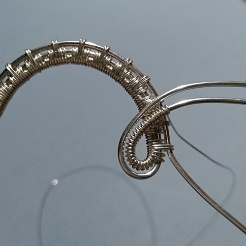 wisior wire wrapping