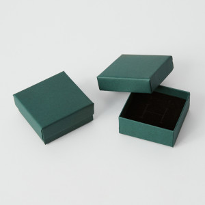 Pudełko do biżuterii ciemnozielone 6x6x2,5cm