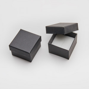 Pudełko do biżuterii czarne 5x5x3,5cm