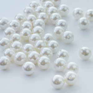 Perły seashell kulka do kolczyków 12mm biała