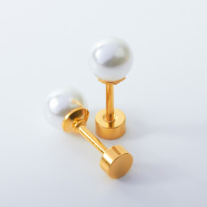 Kolczyki z perłami ze stali chirurgicznej w kolorze złotym 6mm