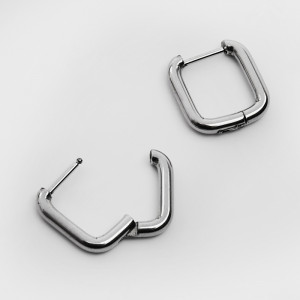 Kolczyki kajdanki ze stali chirurgicznej kwadraty okrągłe 15,5-14,5mm
