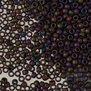 Koraliki TOHO Round Frosted Metallic Iris Purple 8/0