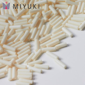 Koraliki Miyuki Bugles #2 6 mm Matte Opaque Cream