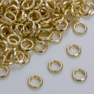 Przekładka pierścionekw złotym kolorze ze ściętymi krawędziami 12mm